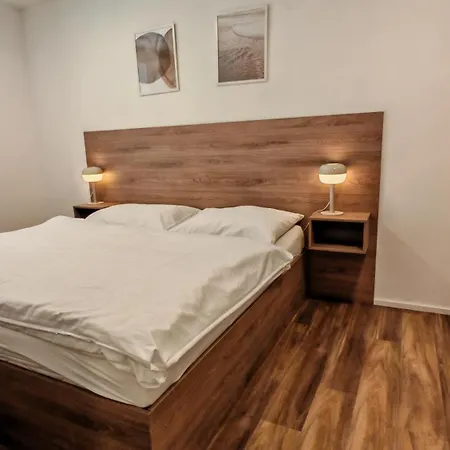Muslovske Vinohrady Apartment